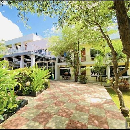 Royal Village Hotel Dodoma Exterior foto